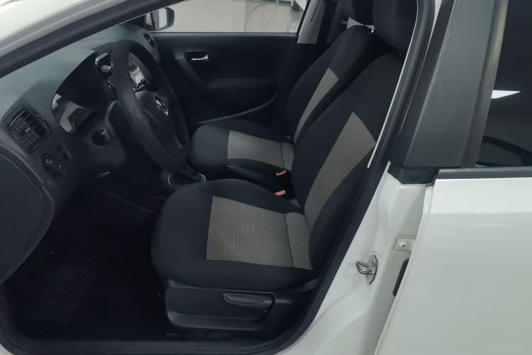 Used Volkswagen Polo 2016 1.4L Automatic Trendy Model
