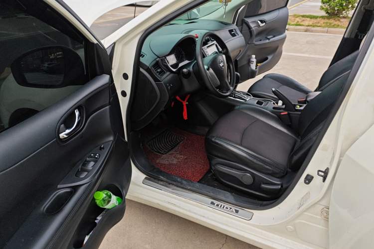 Used Nissan Tiida 2014 1.6L CVT Smart Model
