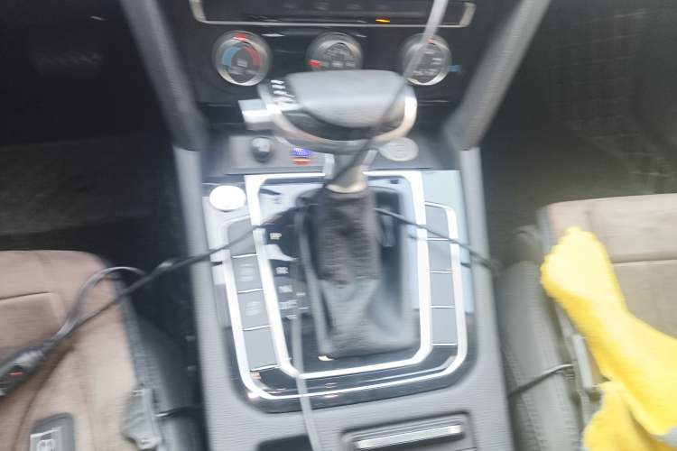 Used Volkswagen Magotan 2017 330TSI DSG Leading Model Gear Lever