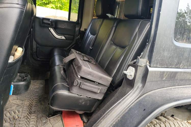 Used Jeep Wrangler 2017 3.6L Rubicon Four-Door Comfort Edition