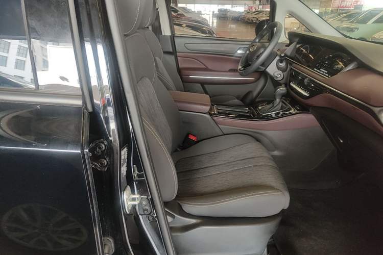 Used GAC Trumpchi M6 2023 PRO 270T DCT Elite Edition