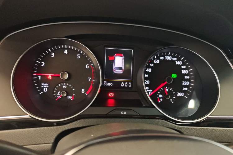 Used Volkswagen Variant 2018 380TSI Two-Wheel Drive Comfort Edition