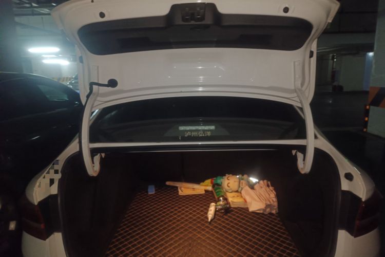 Used Volkswagen Lavida 2019 1.5L Automatic Comfort Edition China VI Standard Trunk