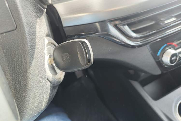 Used Changan Eado New Energy 2022 EV460 Smart Ride-Hailing Edition – Lithium Iron Phosphate