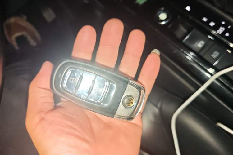 Used Volkswagen Phideon 2018 Revised Version 380TSI Two-Wheel Drive Business Edition
