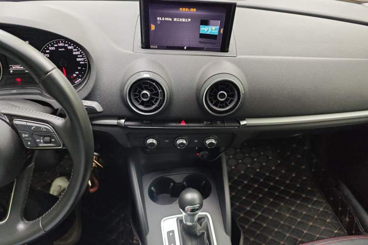 Used Audi A3 2018 30th Anniversary Edition Sportback 35 TFSI Ambition Model