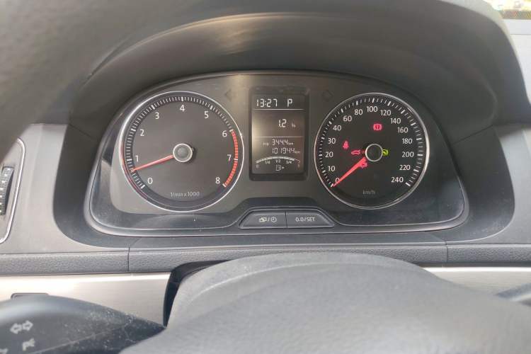 Used Volkswagen Lavida 2013 1.4TSI DSG Comfort Edition
