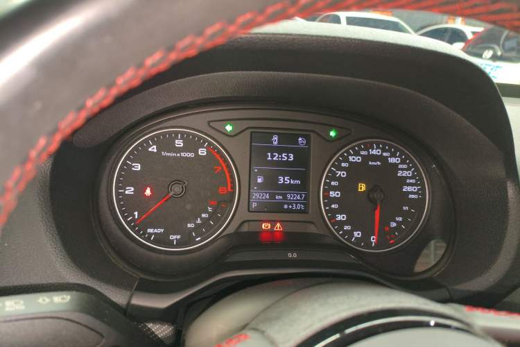 Used Audi Q2L 2022 35 TFSI Progressive Dynamic Edition
