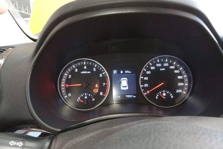 Used Kia kx1 Stonic 2019 1.4L Automatic Fun Edition China VI