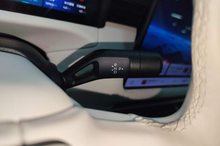 Used Lynk & Co 900 2025 2.0T Ultra