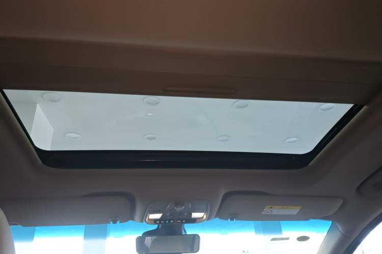 Used Buick GL8 2020 ES Land Cruiser 653T Luxury Model Headliner