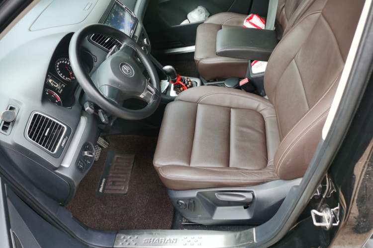 Used Volkswagen Sharan 2014 2.0 TSI Standard Model Left Front Seat