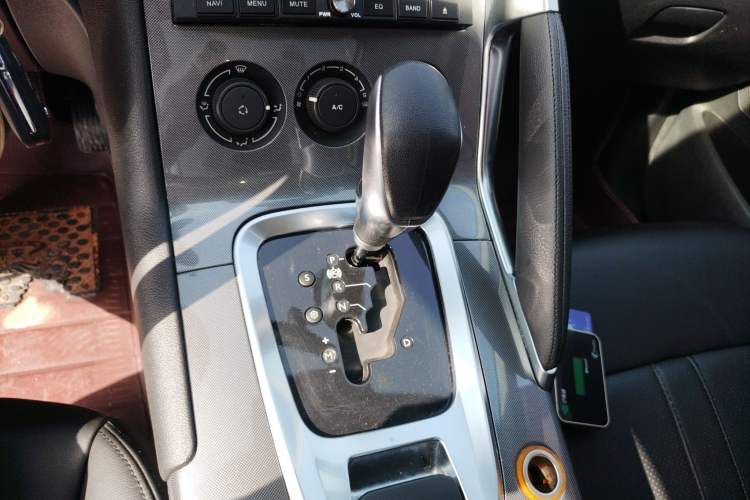 Used Peugeot 3008 2016 1.6THP Automatic Standard Edition
