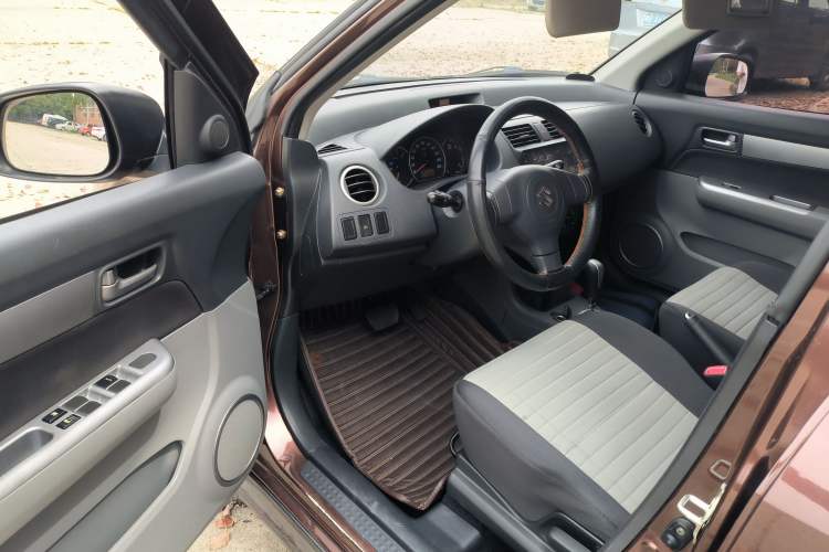 Used Suzuki Swift 2014 1.5L Automatic Fashion Edition Driver Seat