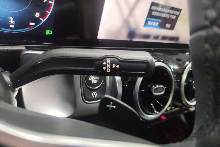 Used Mercedes-Benz GLB 2022 Second Facelift GLB 200 Fashion Edition