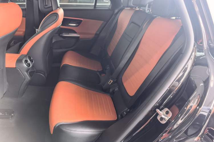 Used Mercedes-Benz GLC Coupe 2024 GLC 260 4MATIC Coupe SUV