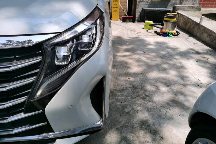 Used GAC Trumpchi M8 2021 Lingxiu Series 390T Ultimate Edition Left Front Headlight