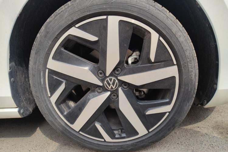 Used Volkswagen Lamando 2022 Lavida L 280TSI DSG Cool & Spicy Edition