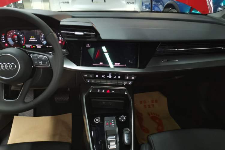 Used Audi A3 2021 A3L Limousine 35 TFSI Fashionable and Elegant Model
