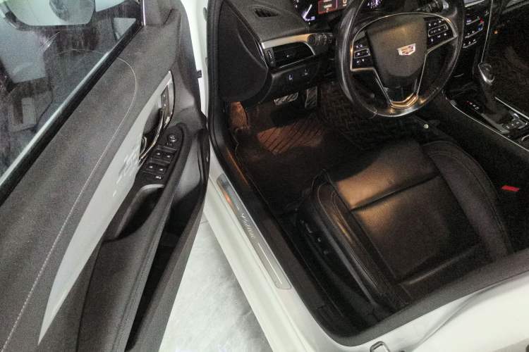 Used Cadillac ATS-L 2017 28T Fashion Edition