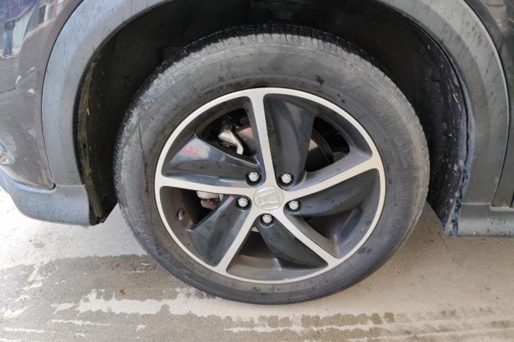 Used Honda Vezel 2020 1.5L CVT Pioneer Edition