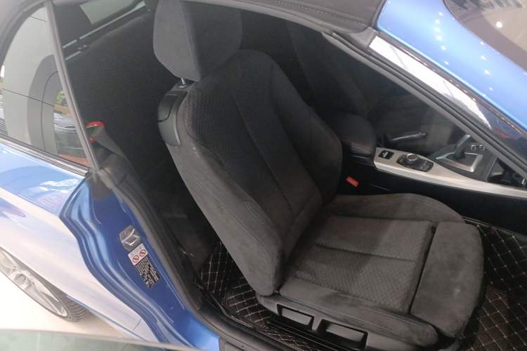 Used BMW 2 Series 2018 225i Convertible Coupe M Sport Edition Right Front Seat