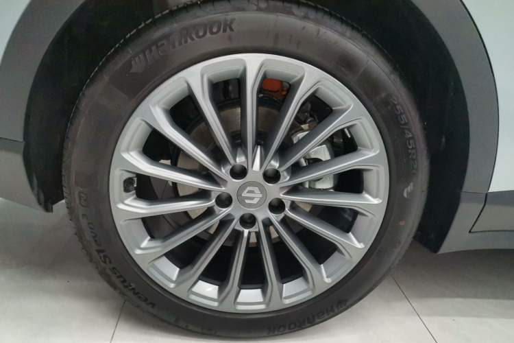 Used Leapmotor C11 2024 All-Electric 580 Luxury Edition
