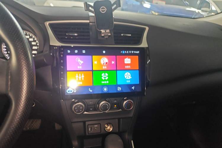 Used Nissan Sylphy 2024 Classic 1.6XE CVT Comfort Edition Audio And AC Panel