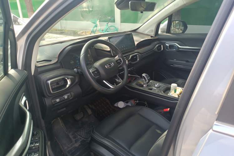 Used Geely Auto Haoyue 2020 1.8TD DCT Flagship 7-Seater
