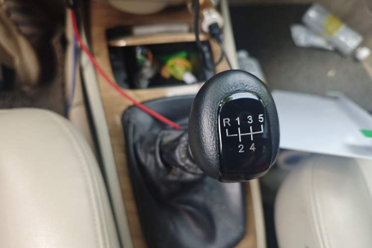 Used Buick Excelle 2015 1.5L Manual Classic Trim