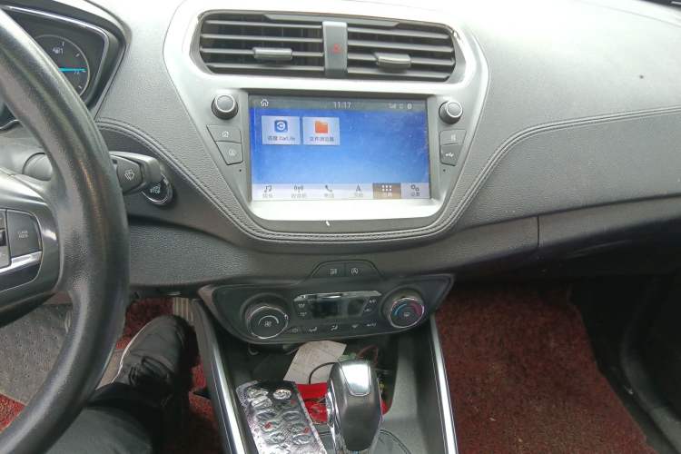 Used Ford Escort 2019 Revised Version 1.5L Automatic Enjoyment Type China VI Standard Audio And AC Panel