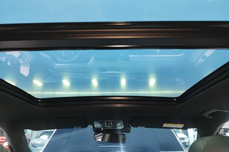 Used GAC Trumpchi GS8 2022 LINGHANG Series 2.0 TGDI Two-Wheel-Drive Luxury Edition (7 Seats)
