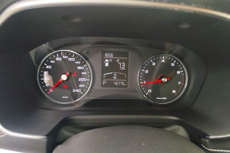 Used Roewe RX5 2020 20T Automatic 4G Connect Superior Flagship Edition Instrument Cluster