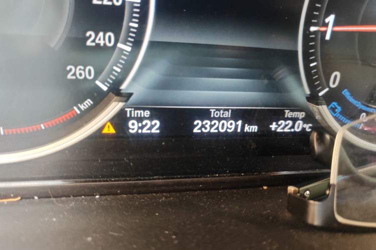 Used BMW 5 Series GT 2015 528i Leading Model