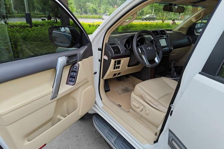 Used Toyota Prado 2016 3.5L Automatic TX-L NAVI
