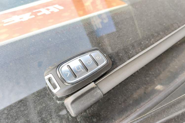 Used Geely Auto Emgrand GL 2017 1.8L DCT Elite Model Vehicle Key