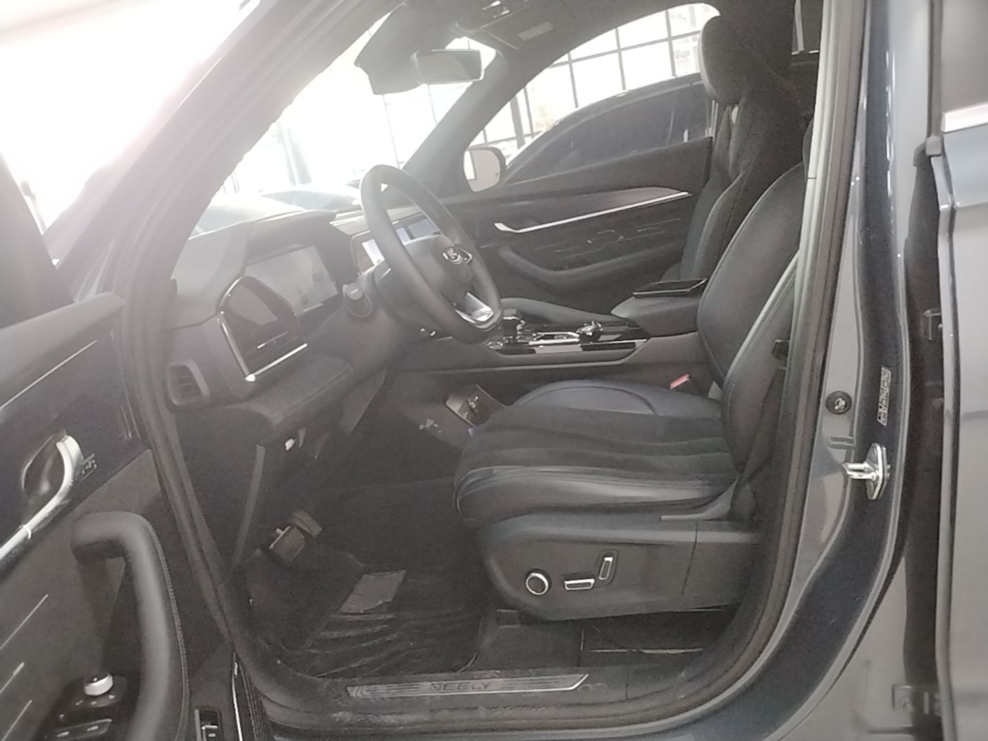 Geely Auto Monjaro L 2022 1.5T Thunder Hi·F Plug-in Hybrid Super Rui — снимка 19