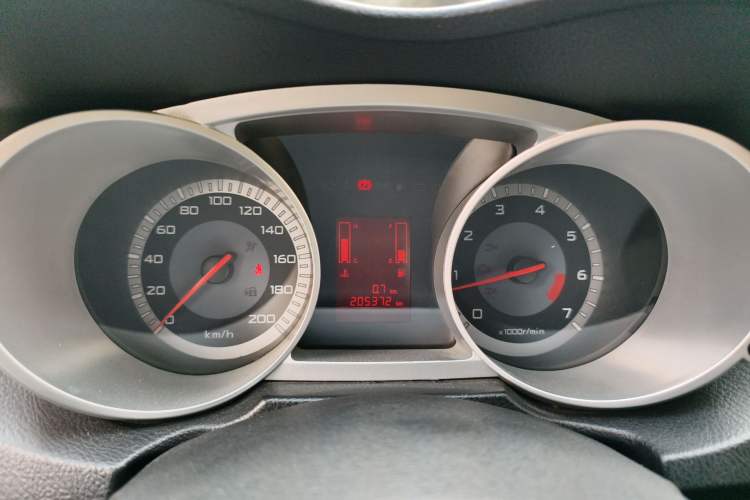 Used Land X8 2014 Explorer Edition 2.0L Urban Pioneer Version Instrument Cluster