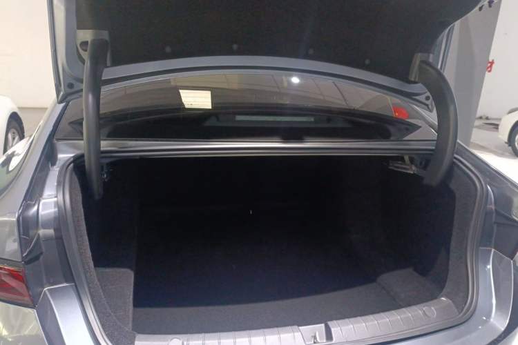 Used BYD Qin PLUS 2025 DM-i Smart Drive 55KM Beyond Model
