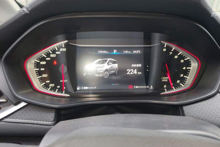 Used SAIC MAXUS G50 2019 1.5T Automatic Luxury Edition China V Standard
