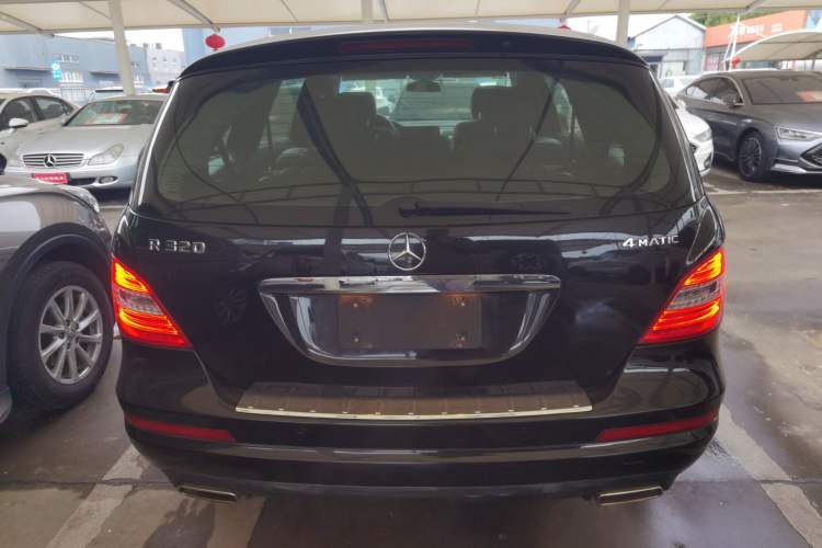 Used Mercedes-Benz R-Class 2014 R 320 4MATIC Business Model