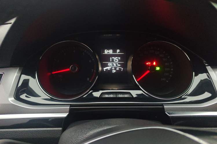 Used Volkswagen Bora 2017 1.6L Automatic Comfort Model Instrument Cluster