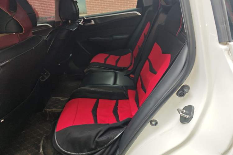 Used Honda Jade 2017 1.8L automatic Comfort version 5 seats Left Rear Seat