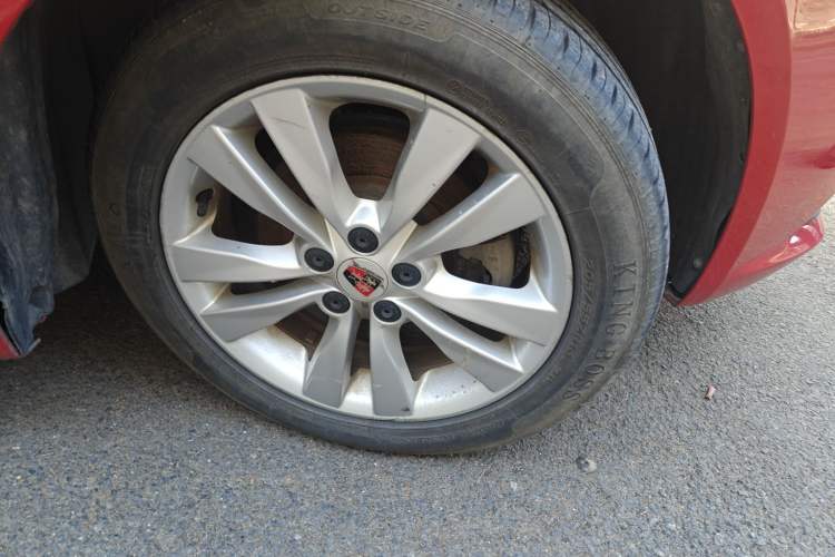 Used Roewe 360 2015 1.5L Manual Elite Edition