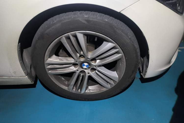 Used BMW 3 Series 2016 320Li Fashion Model
