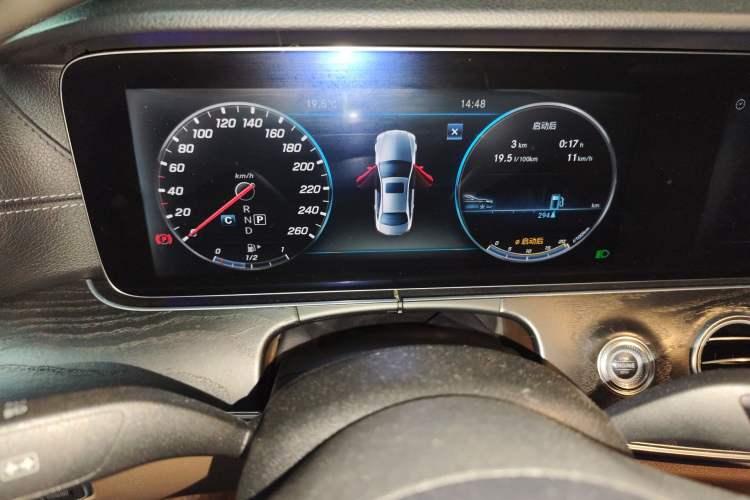 Used Mercedes-Benz E-Class 2016 E 200 L Sport Edition
