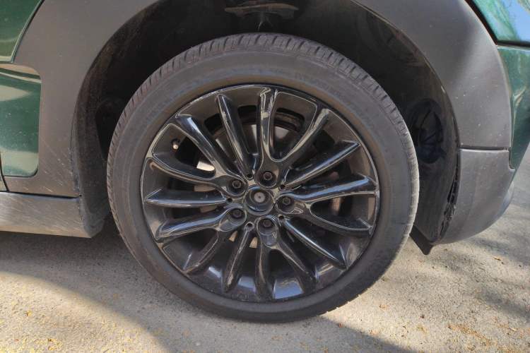 Used MINI Clubman 2016 1.5T COOPER Right Front Wheel Hub