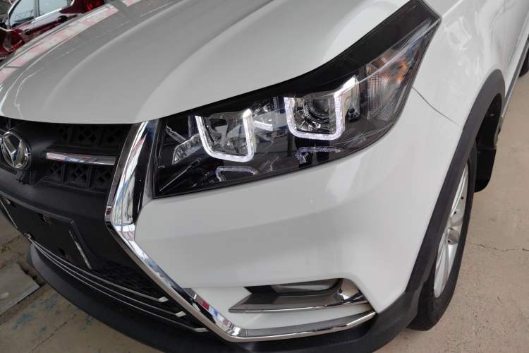 Used HYOSOW S3 2016 S3L 1.5L Manual Prestige Edition
