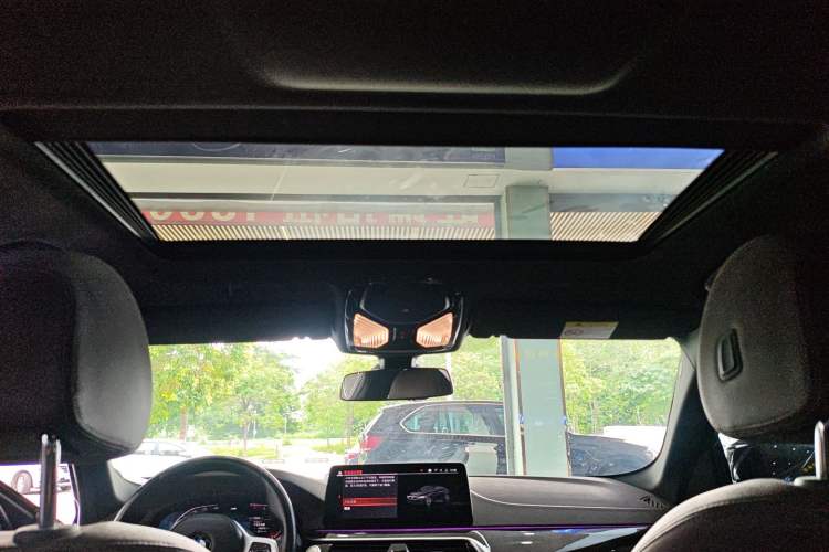 Used BMW 5 Series 2022 Restyled 525Li M Sport Package Headliner