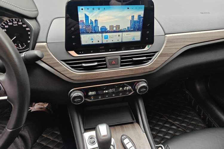 Used Nissan Teana 2021 2.0L XL Upper AD1 Smart Drive & Navigation Edition
